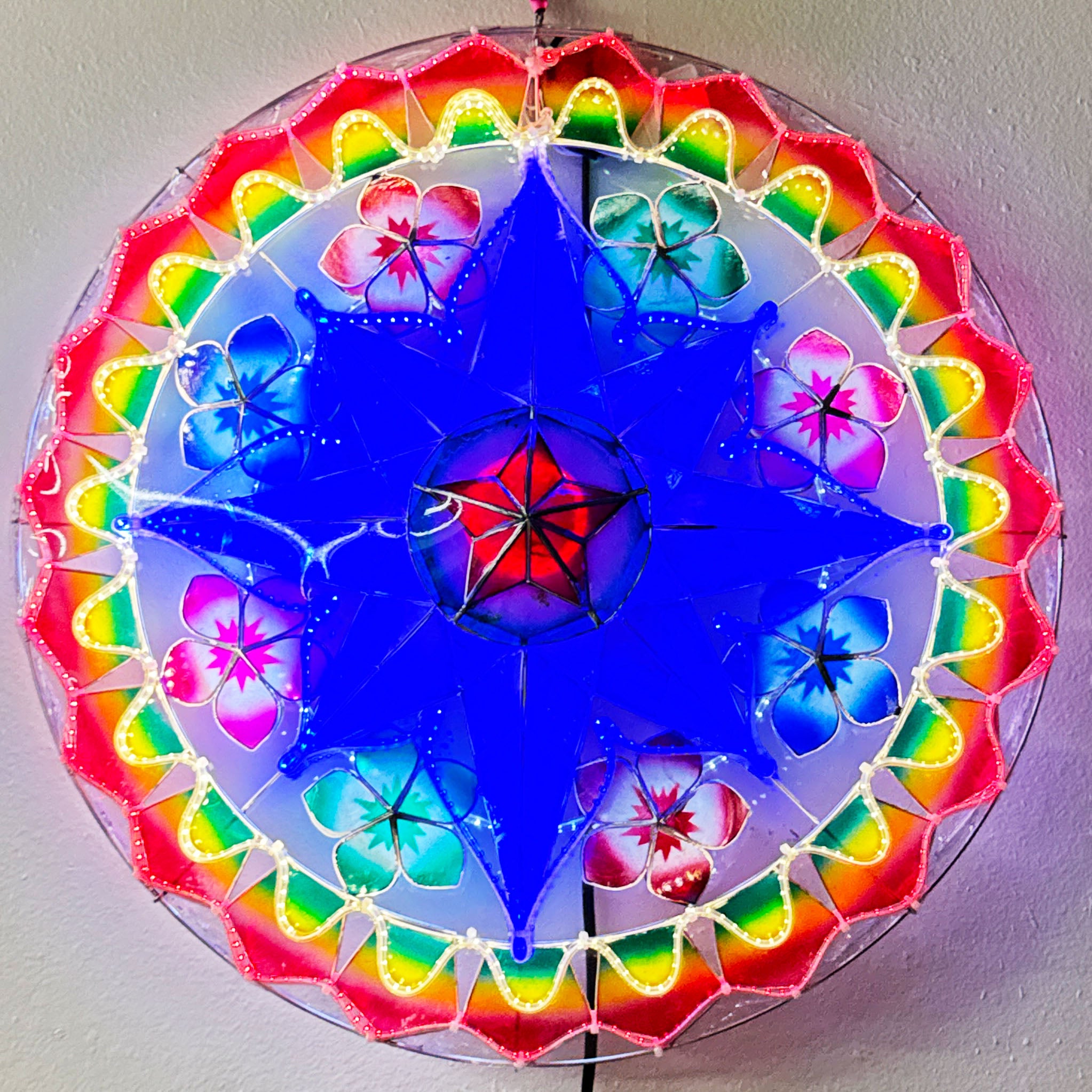 Philippines Christmas Capiz Parol Lantern Star (Tala) - Blue/ Red/ Green/ White - Size 24" / 2 KG / 110 V (ACTala17)