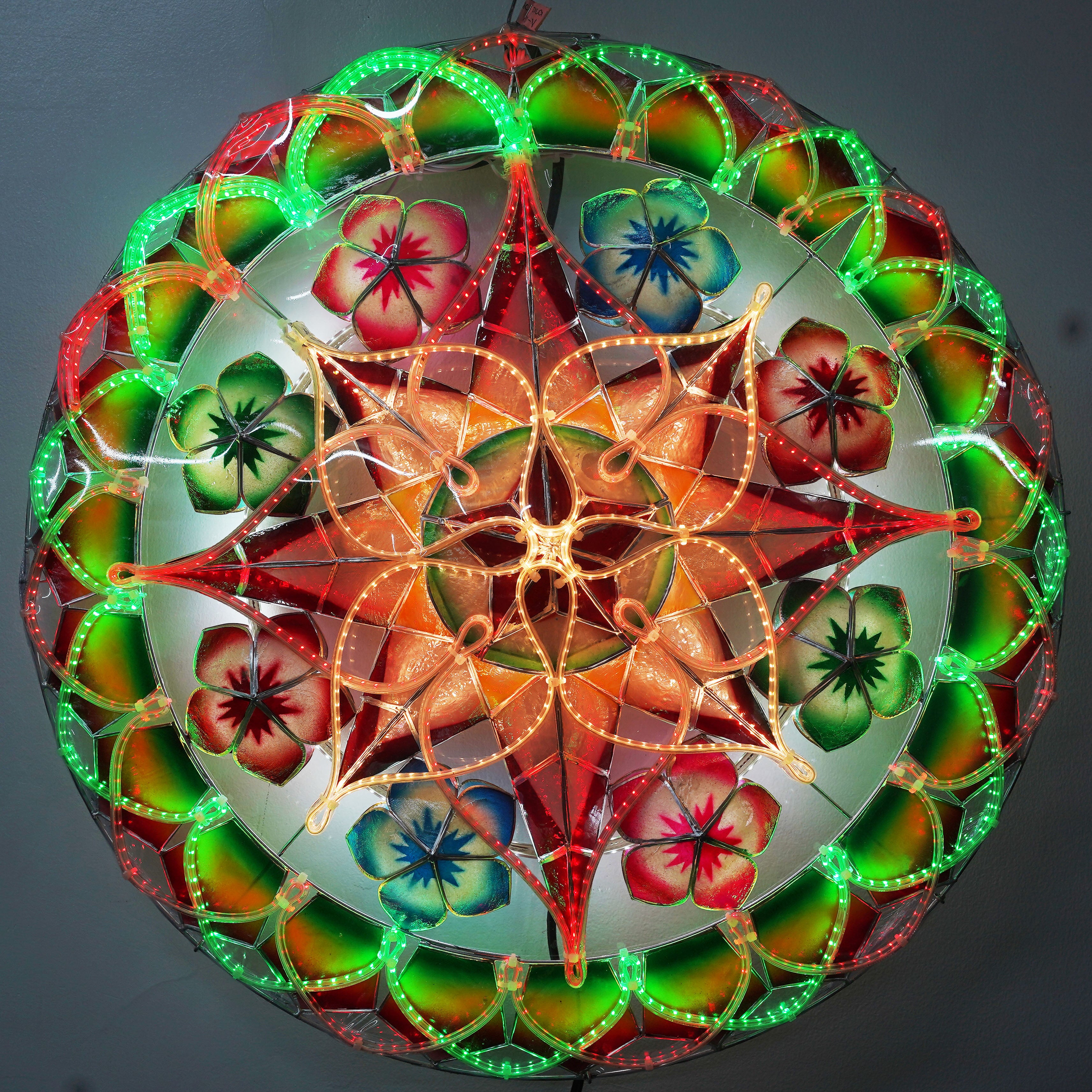 Philippines Christmas Capiz Parol Lantern Star (Tala) - Green/ Red/ White- Size 24" / 2 KG / 110 V (ACTala14)