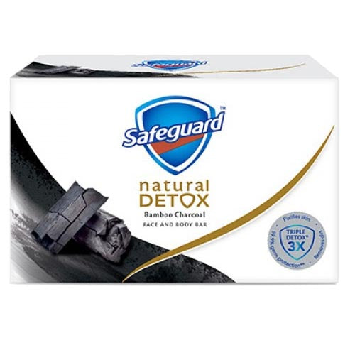 Safeguard - Natural Detox - Bamboo Charcoal - Face and Body Bar  - 135 G