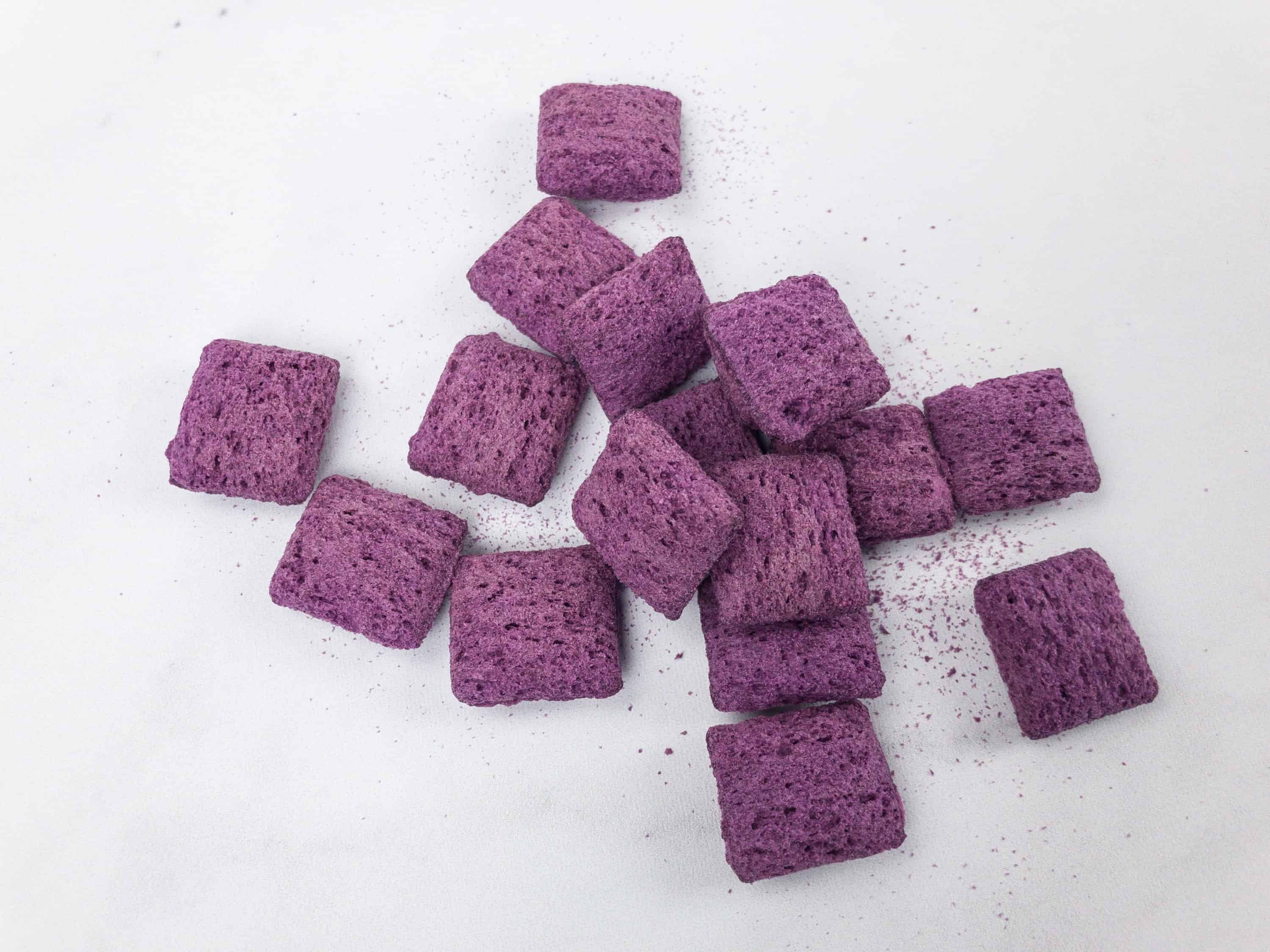 Oishi - Ube Pillows Crackers (Big Pack) Party Size - 150 G